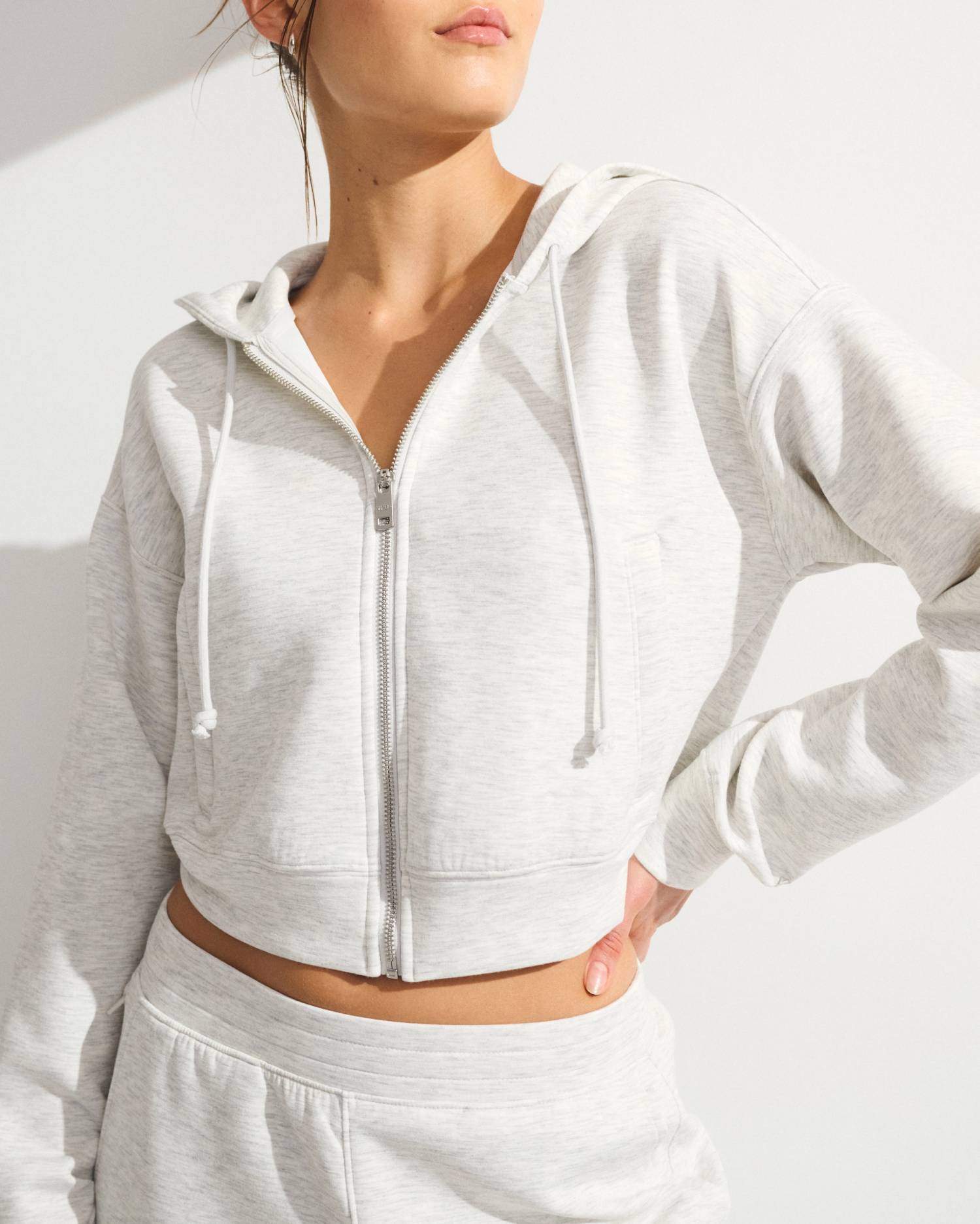 0100-ABE1155227DGR00M