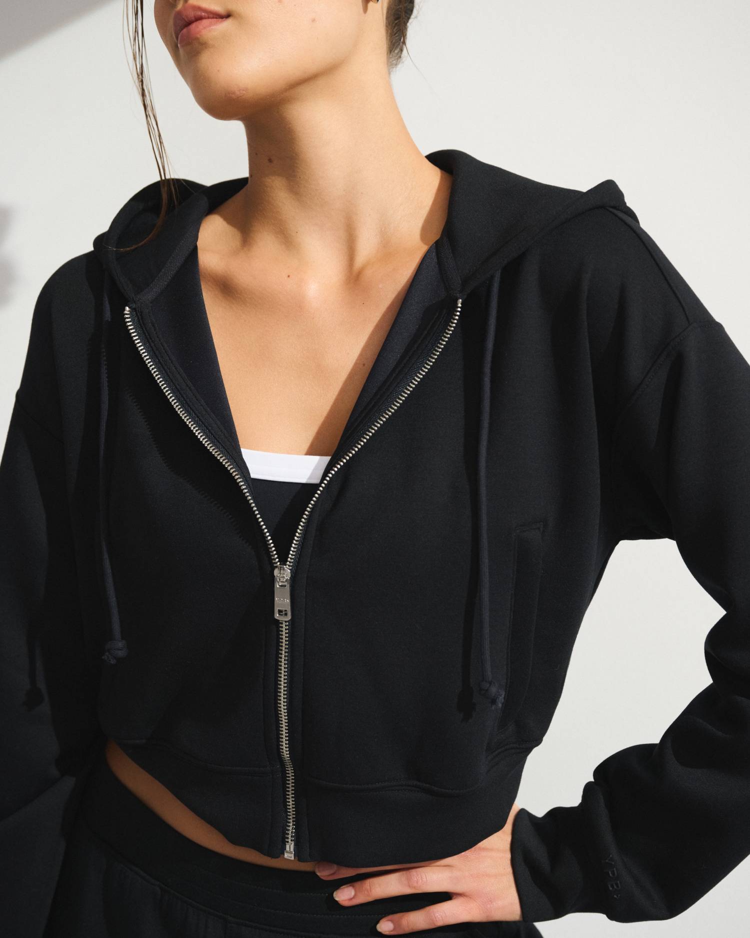 0100-ABE115522800500L-3