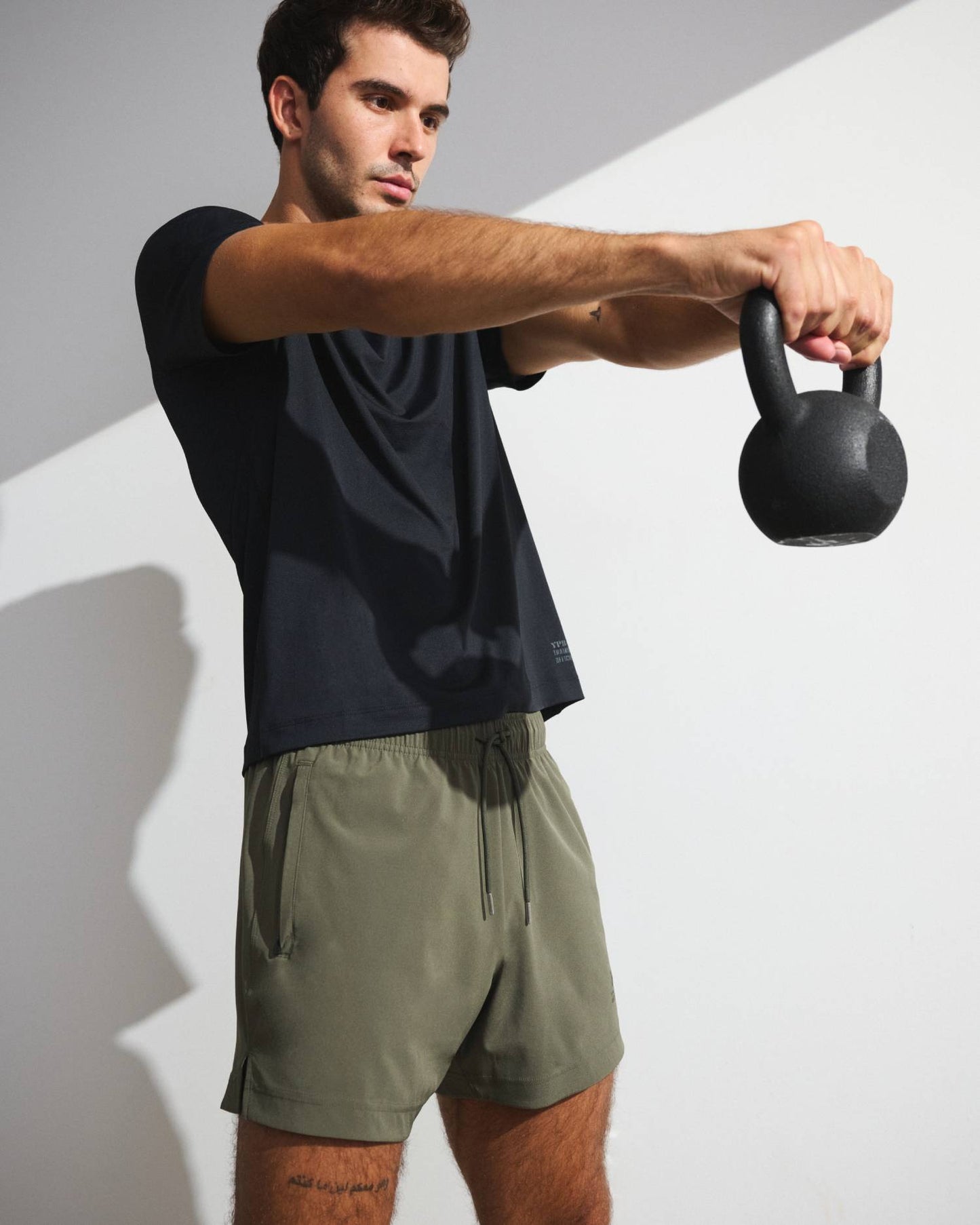 0100-ABE1165305NNO00S