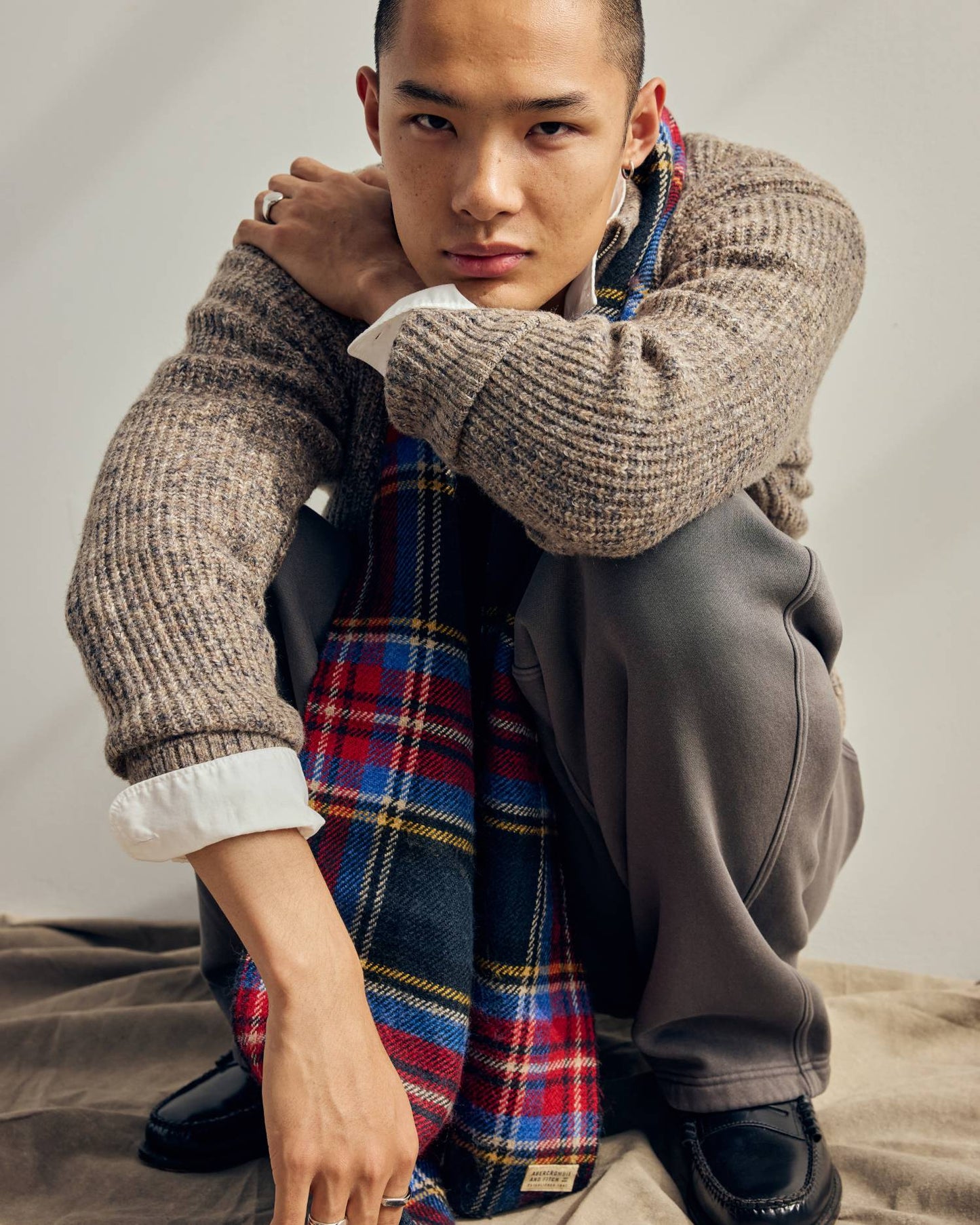 0100-ABE120521401800L-2