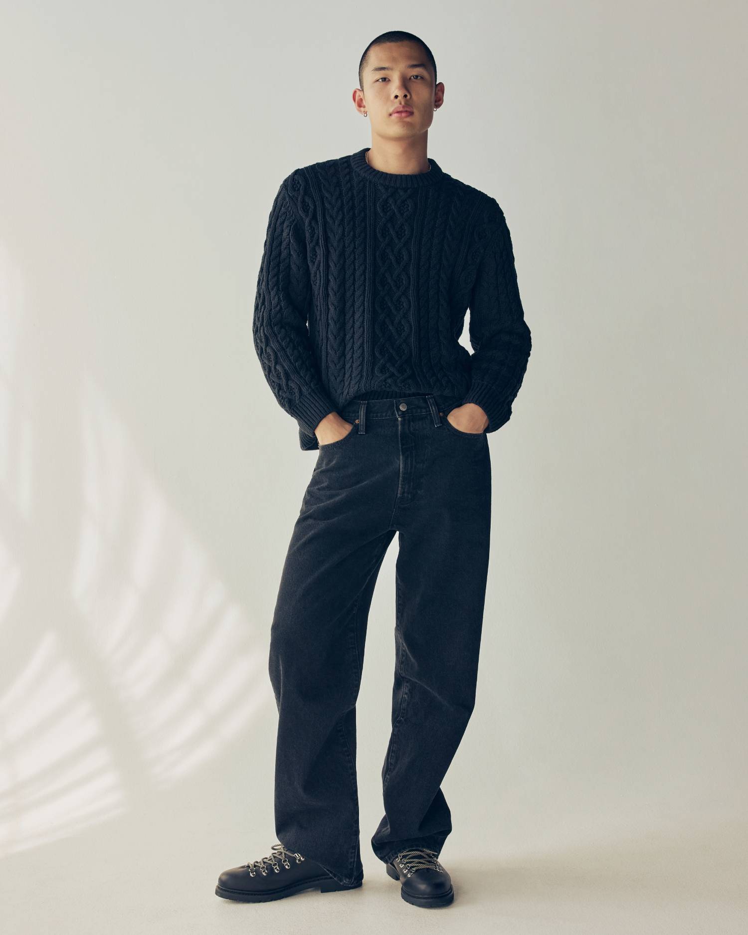 0100-ABE120522100500S-2