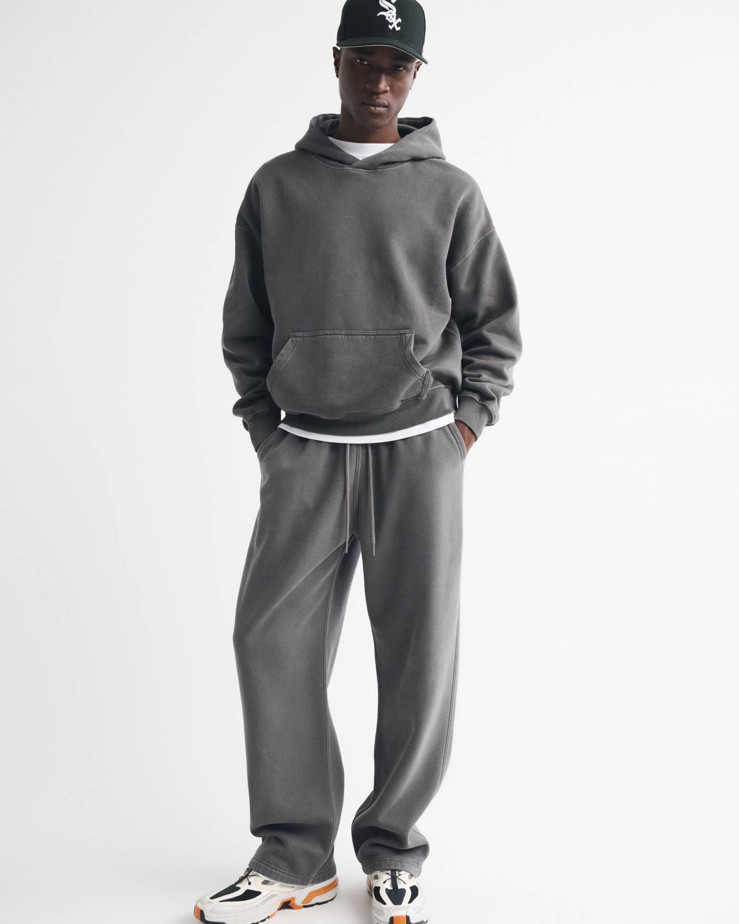 0100-ABE1223560GRE00L