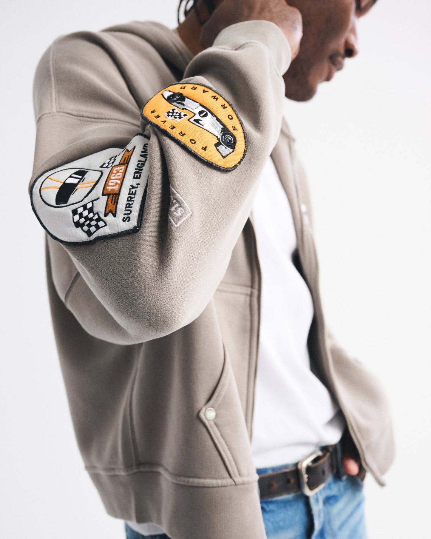 0100-ABE122565523400M-4