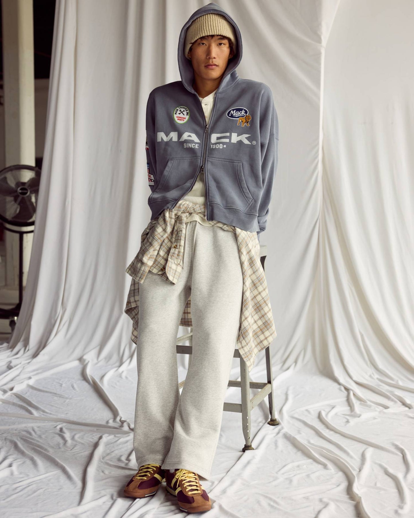 0100-ABE1345046GRE00L-8