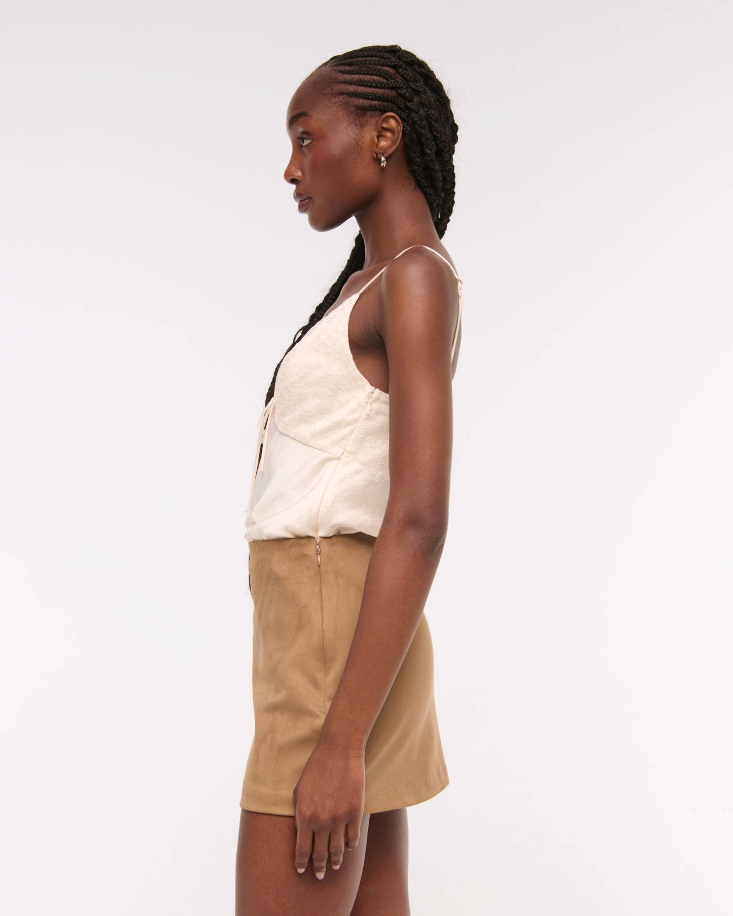 0100-ABE1435349TBC00L