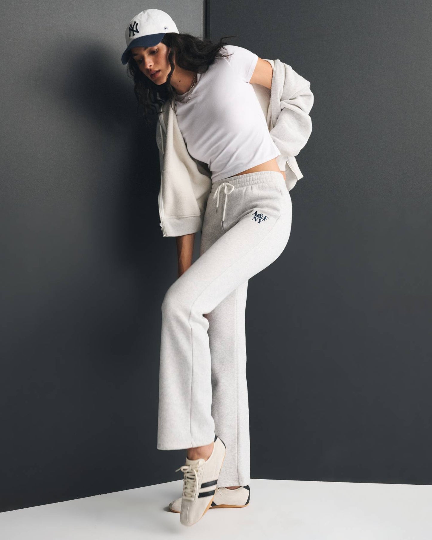 0100-ABE1475116GRE00L-1