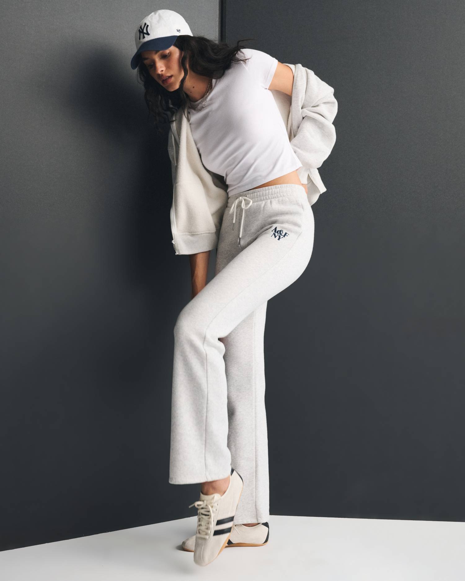 0100-ABE1475116GRE00L-1