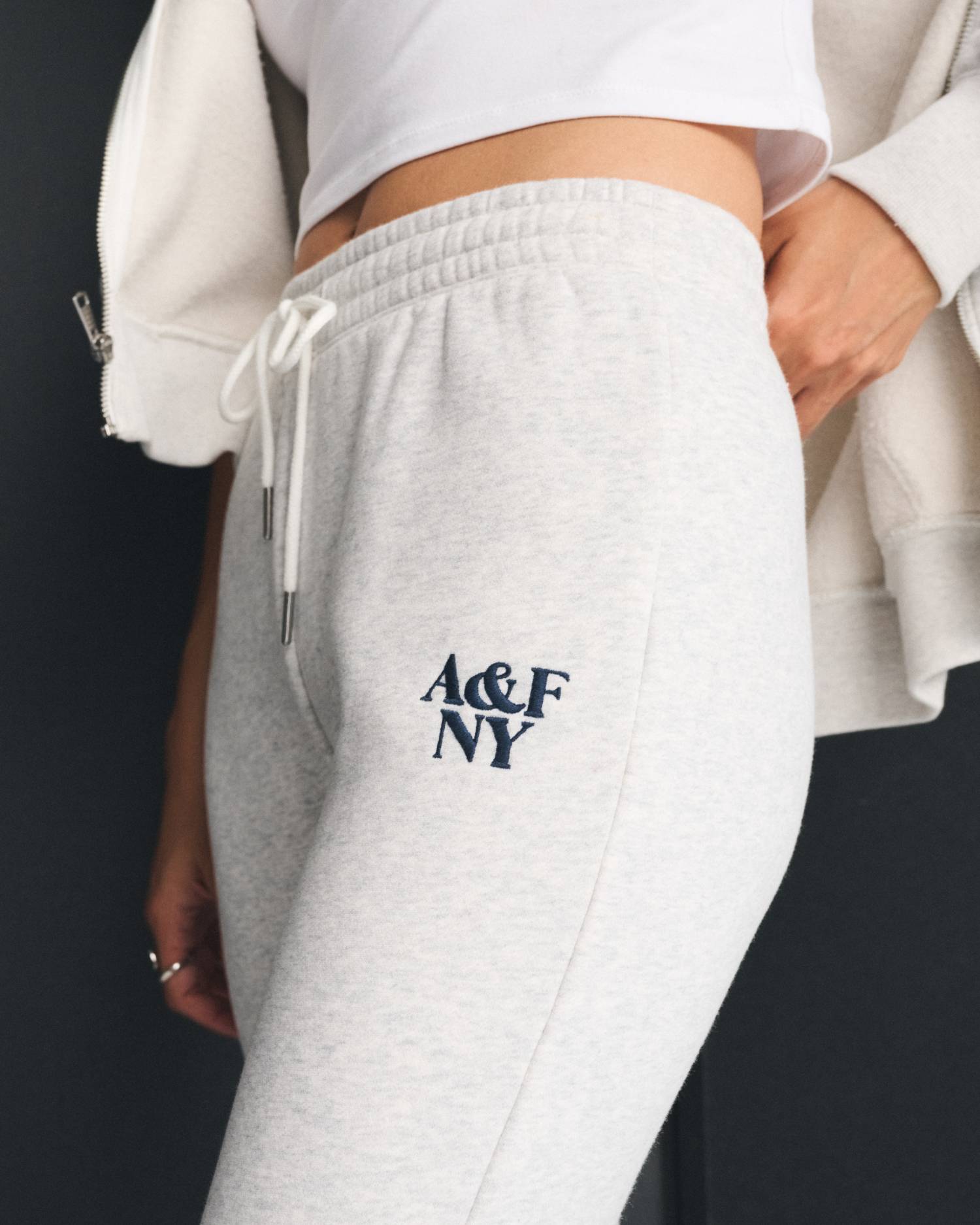 0100-ABE1475116GRE00L