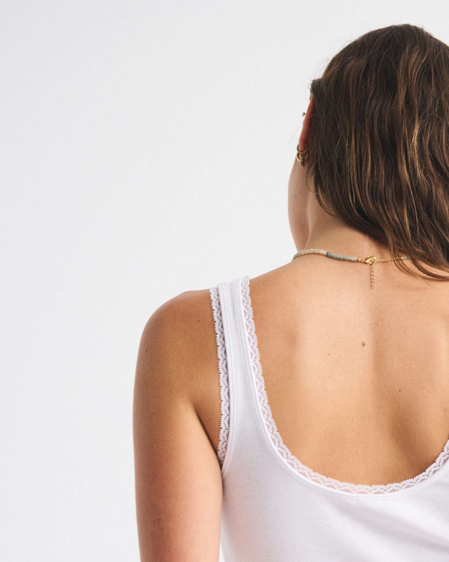 0100-ABE1495433005024-5