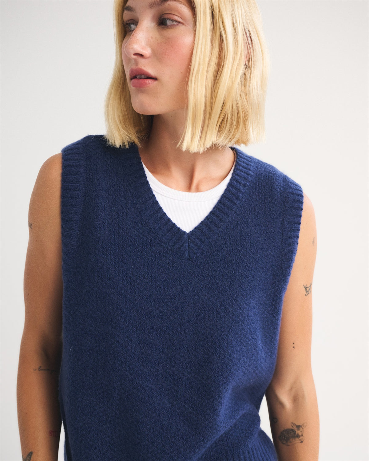 0100-ABE1506155NAV00L-3
