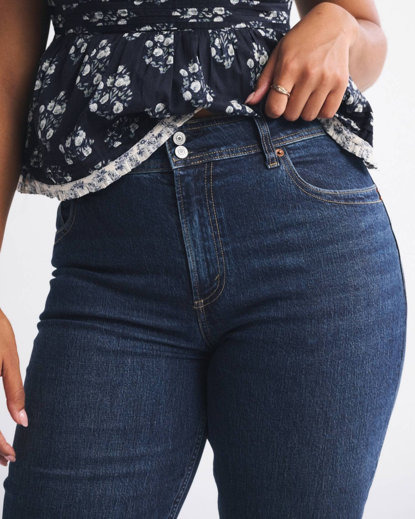 0100-ABE1556415DBL026-3