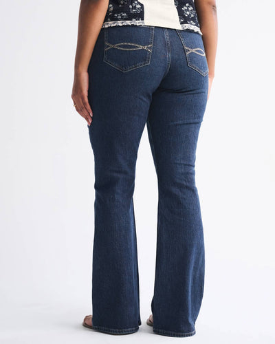 Curve Love Mid Rise Bootcut Jean