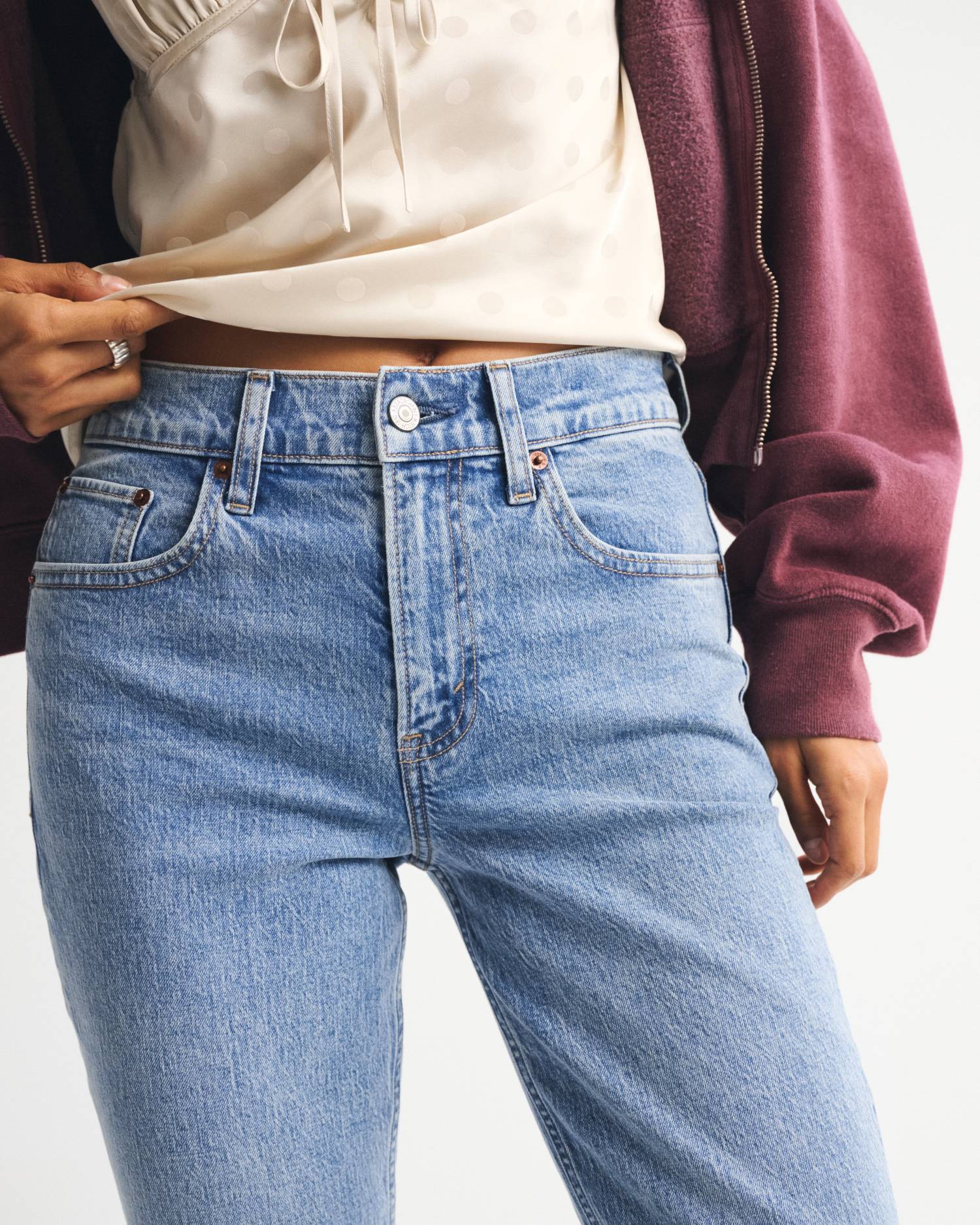 0100-ABE1556518E20029-6