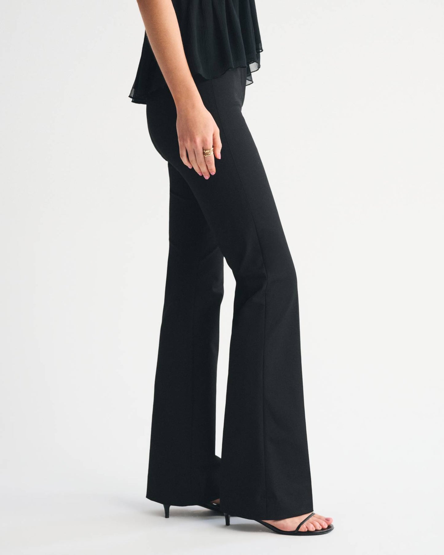 0100-ABE1565455005027-4