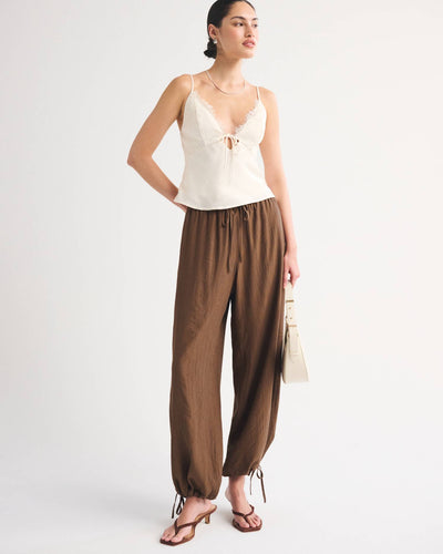 Crinkle Balloon Pull-On Pant