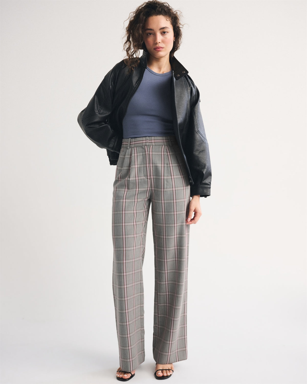 0100-ABE1566284SWP024-1