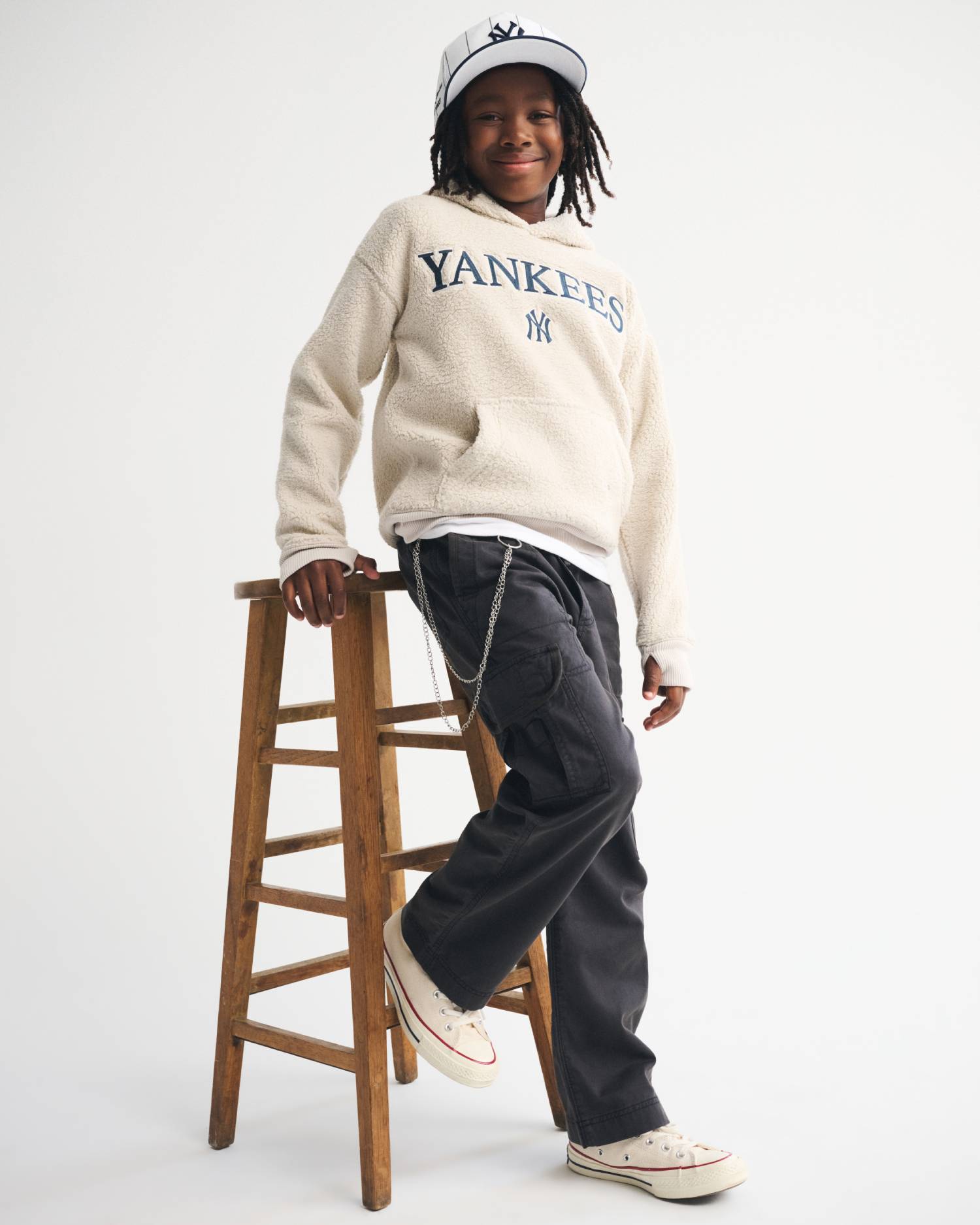 0100-ABK2305070PHM1BK