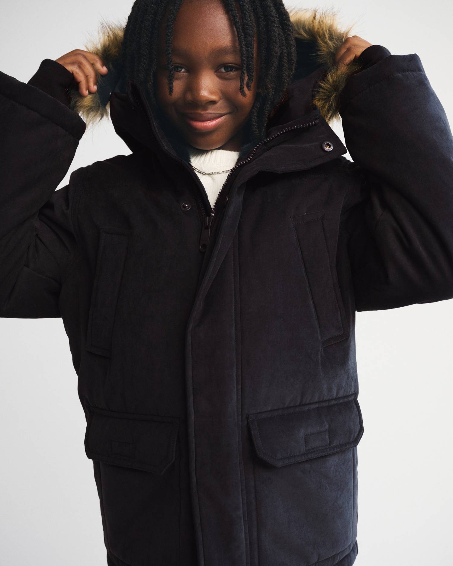 0100-ABK2325034PHM910-4