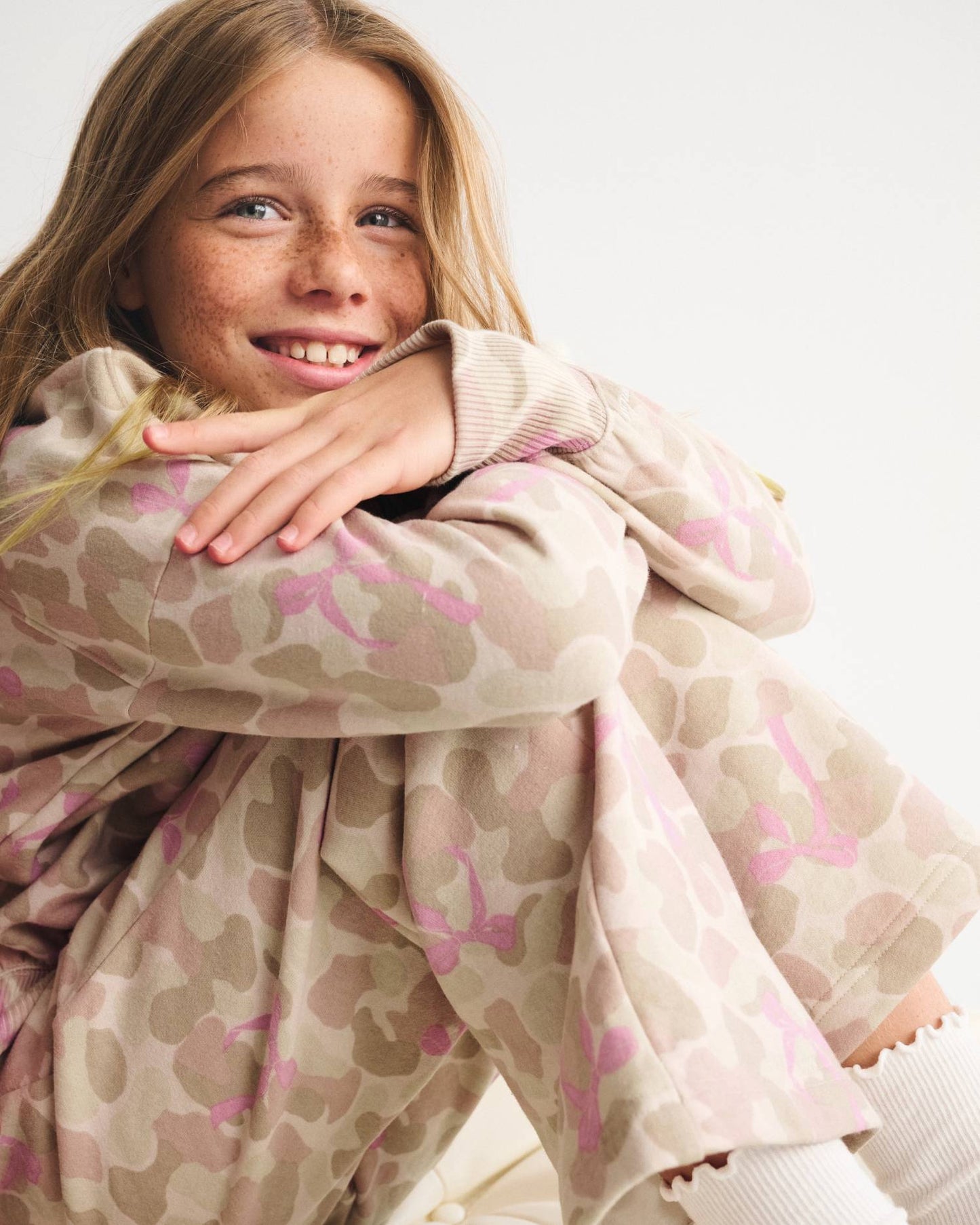 0100-ABK2475083GBRW3C