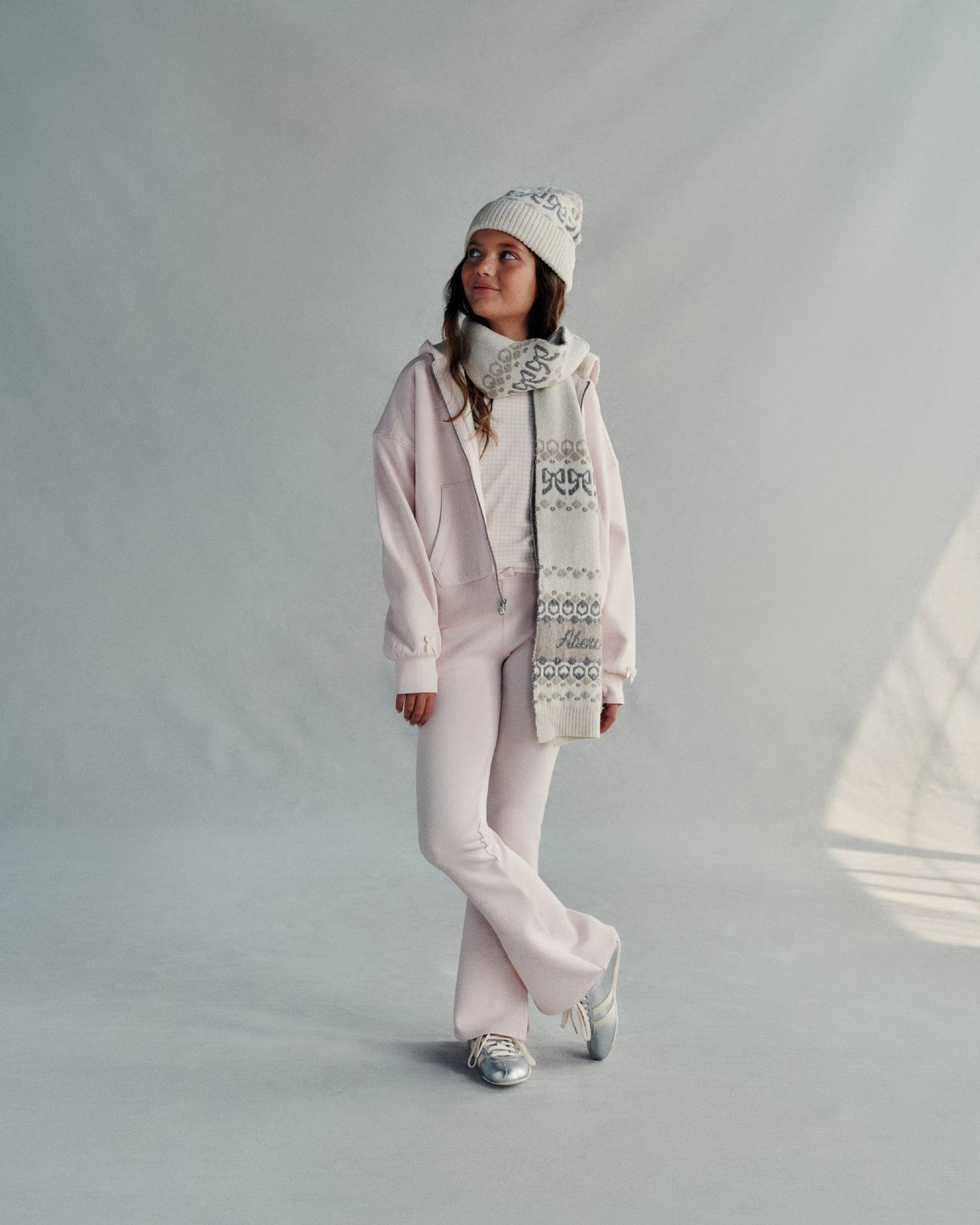 0100-ABK2475091EGP910