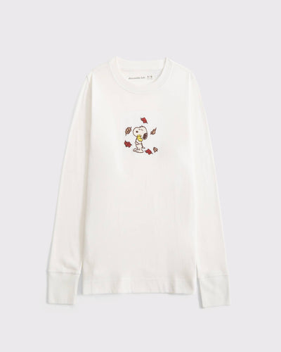 Oversized Long-Sleeve Snoopy Graphic Tee
